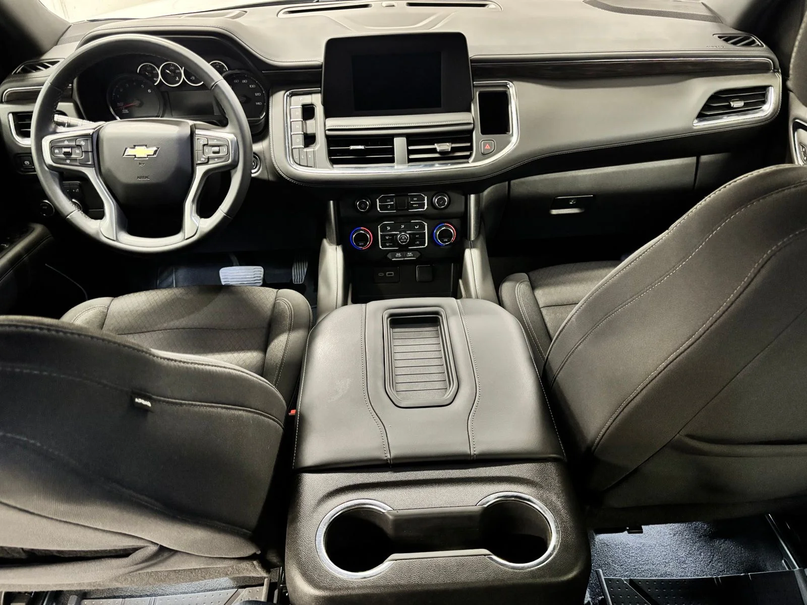 Used 2024 White Chevrolet LS image 11