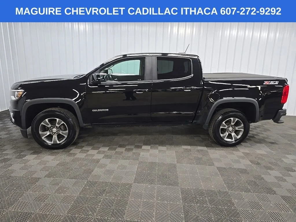 Used 2019 BLACK Chevrolet 4WD Z71 image 5