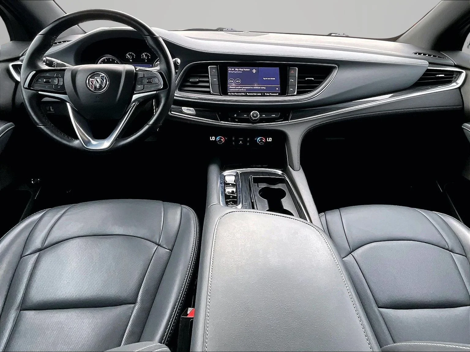 Used 2022 Black Buick Essence image 17