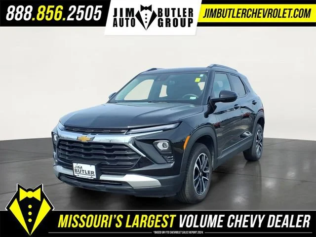 Used 2025 Mosaic Black Metallic Chevrolet LT image 1