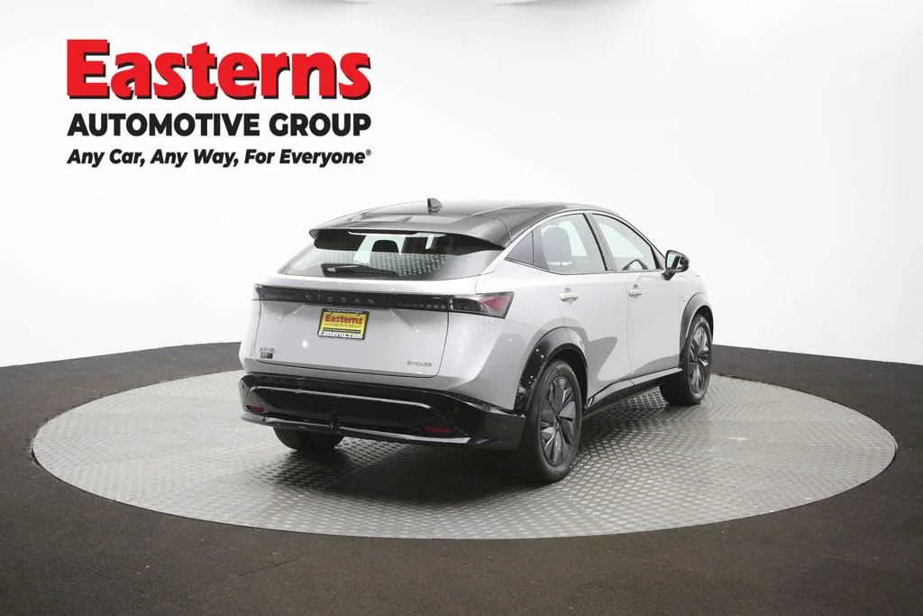 Used 2023 Silver Nissan ENGAGE image 38