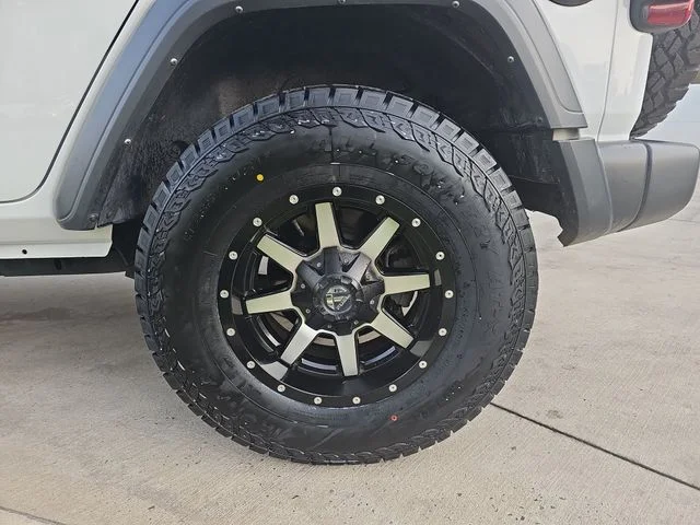 Used 2021 White Jeep Unlimited Sport Altitude image 29
