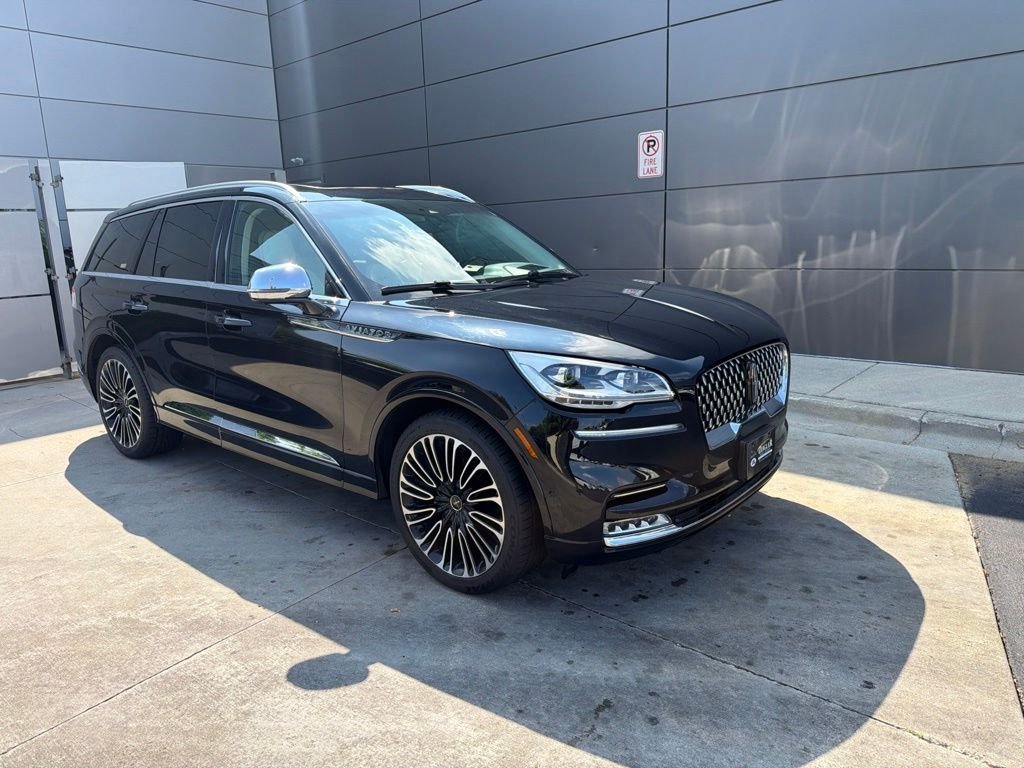 Used 2020 Black Metallic Lincoln Black Label image 7