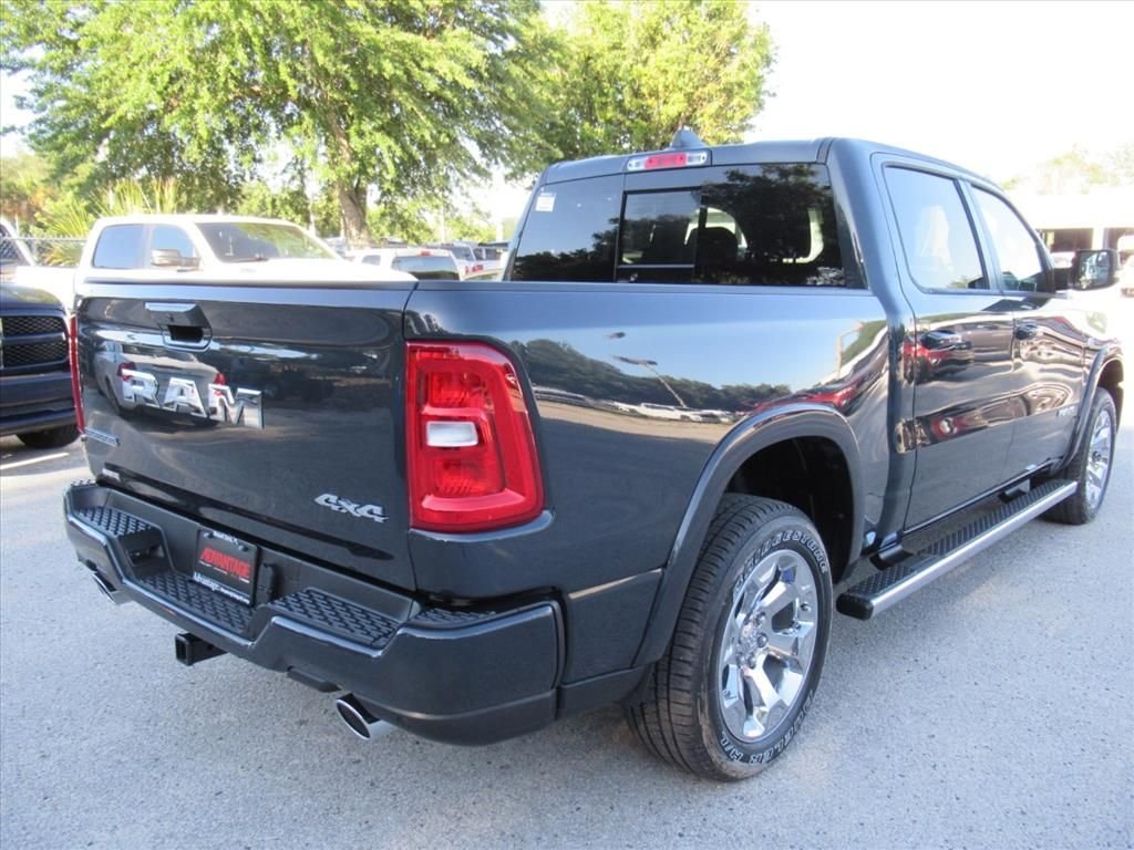 New 2026 Forged Blue Metallic Exterior Paint RAM Big Horn/Lone Star image 6