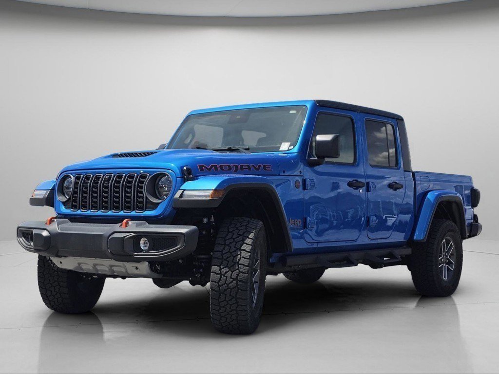 Used 2025 Hydro Blue Pearlcoat Jeep Mojave image 21