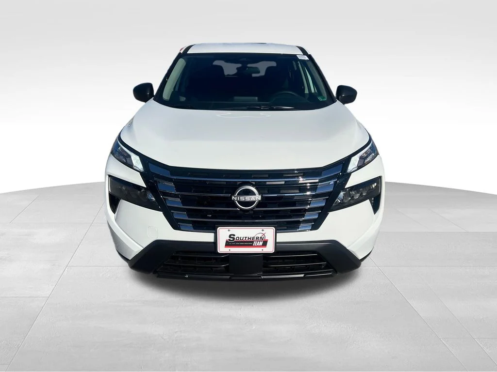 Used 2026 White Nissan S image 10