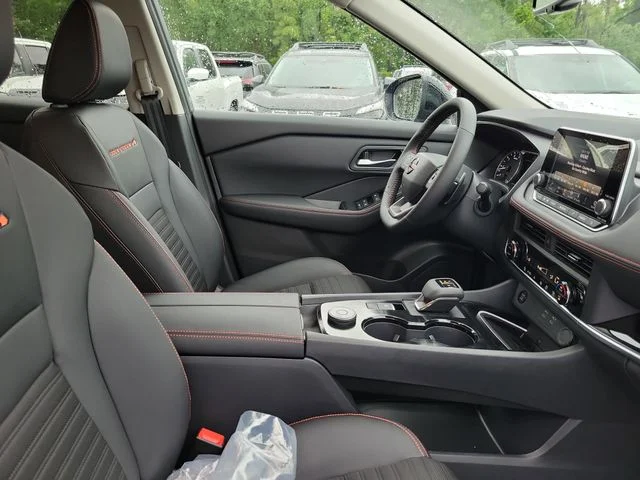 New 2026 Boulder Gray Pearl Nissan Rock Creek® image 33