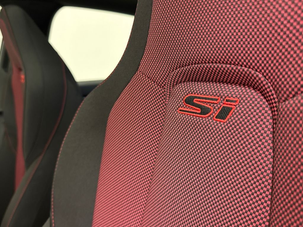 New 2026 Rallye Red Honda  image 19