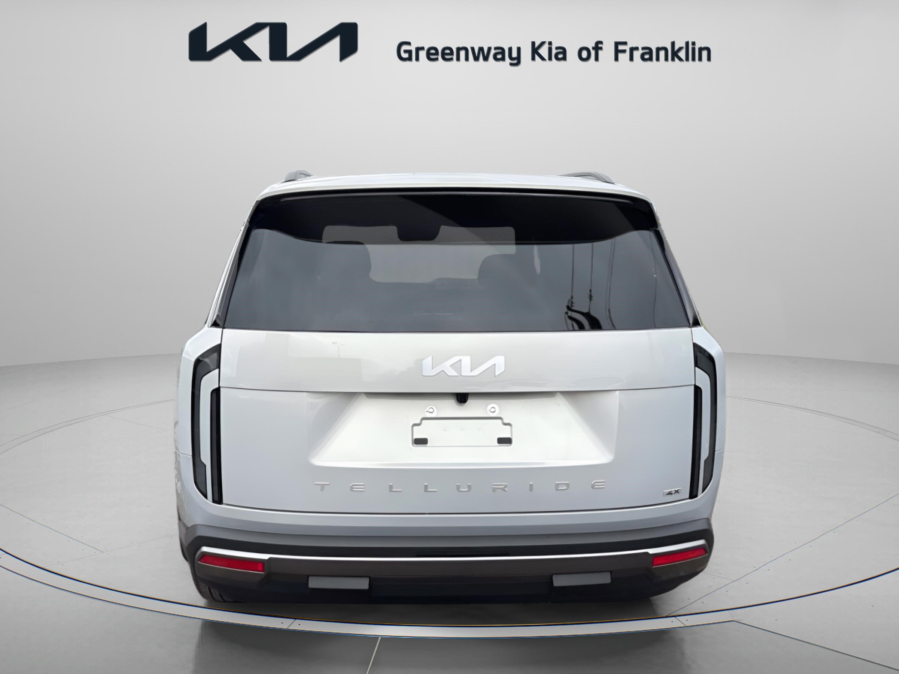 New 2027 Ivory Silver Kia S image 6