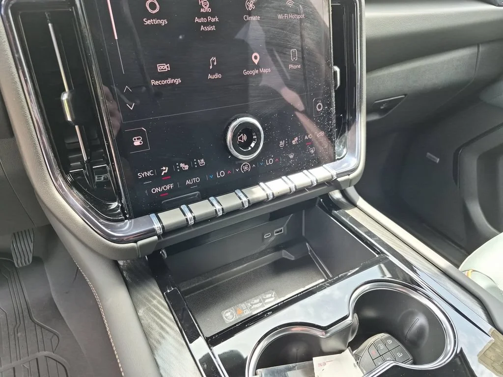 2026 GMC Yukon XL AT4 - Photo 29