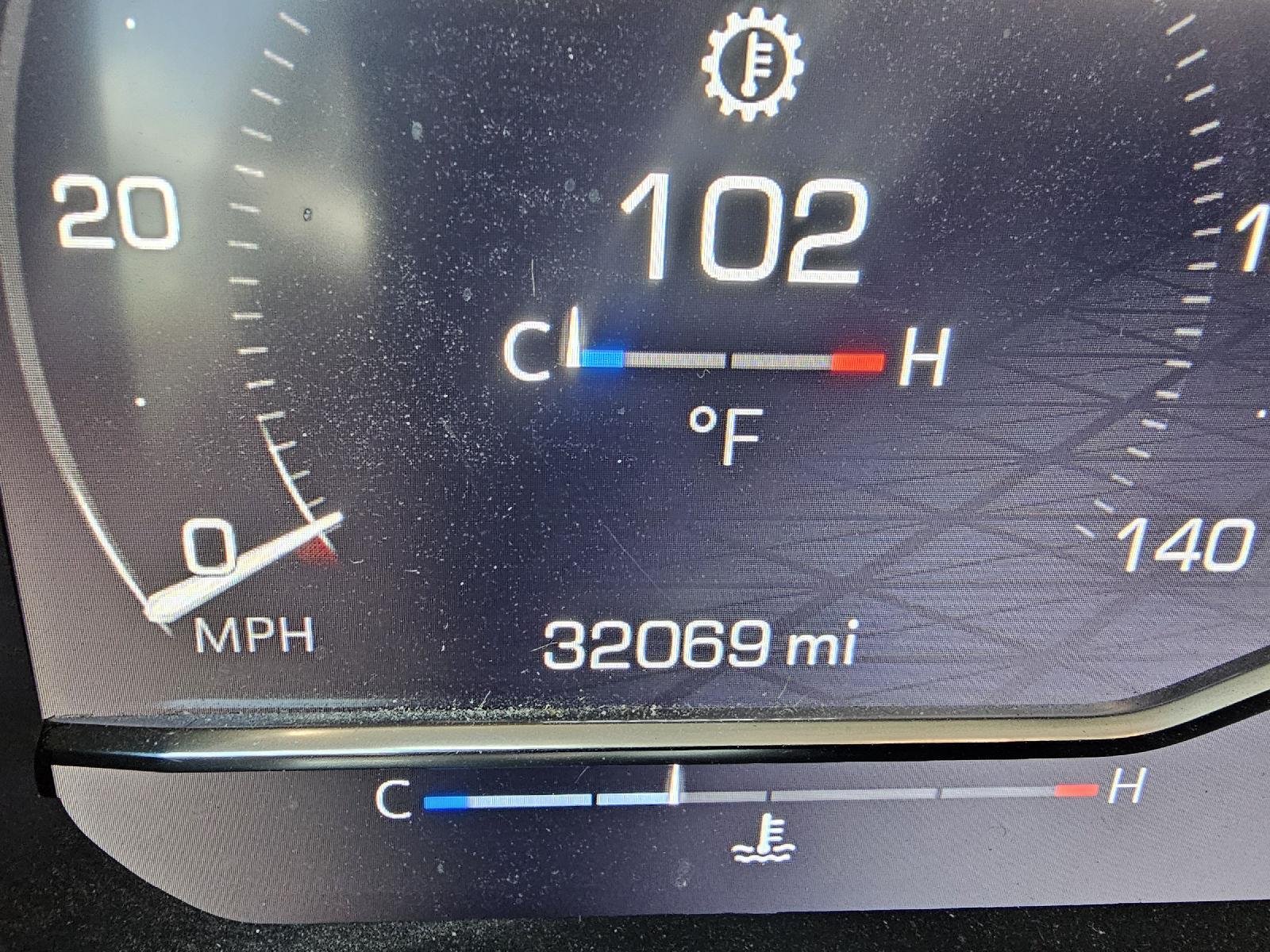 Used 2024 Sterling Metallic GMC AT4 image 8