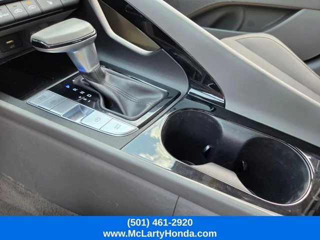 Used 2025 Gray Hyundai SEL Convenience image 28