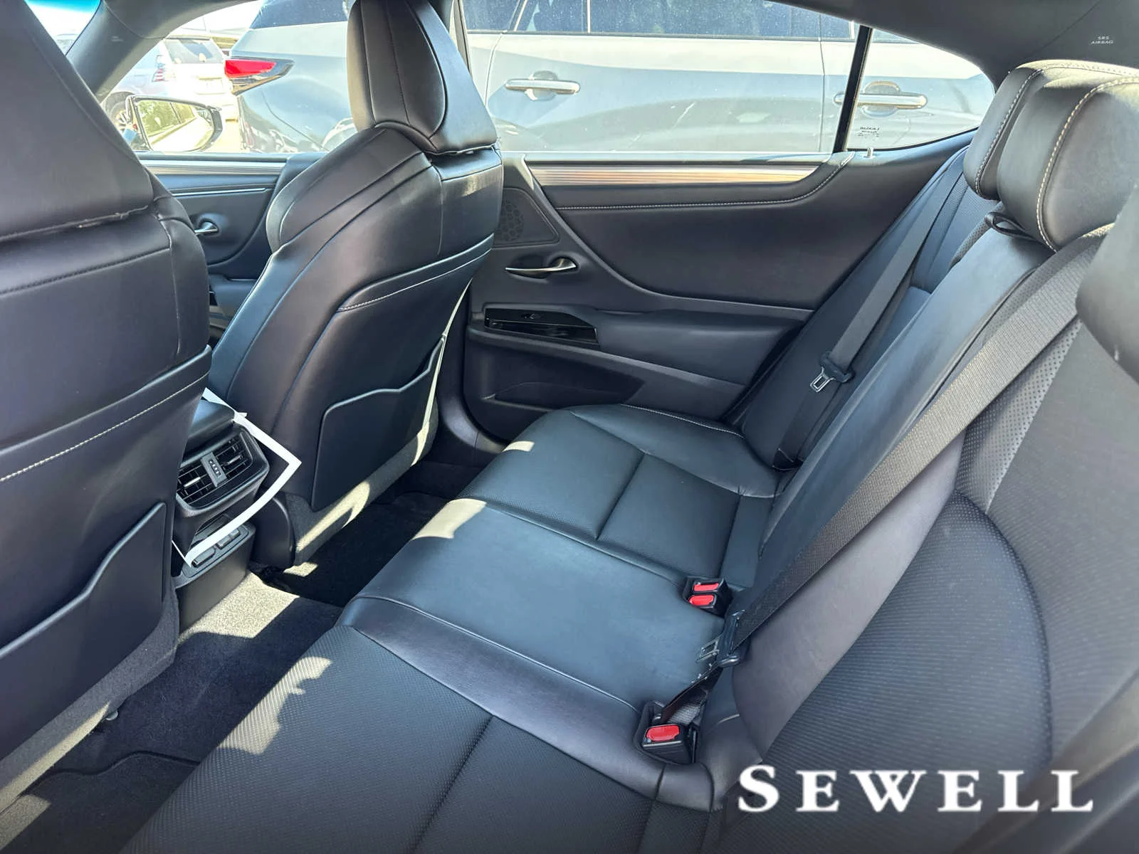 New 2026 Iridium Lexus PREMIUM image 17
