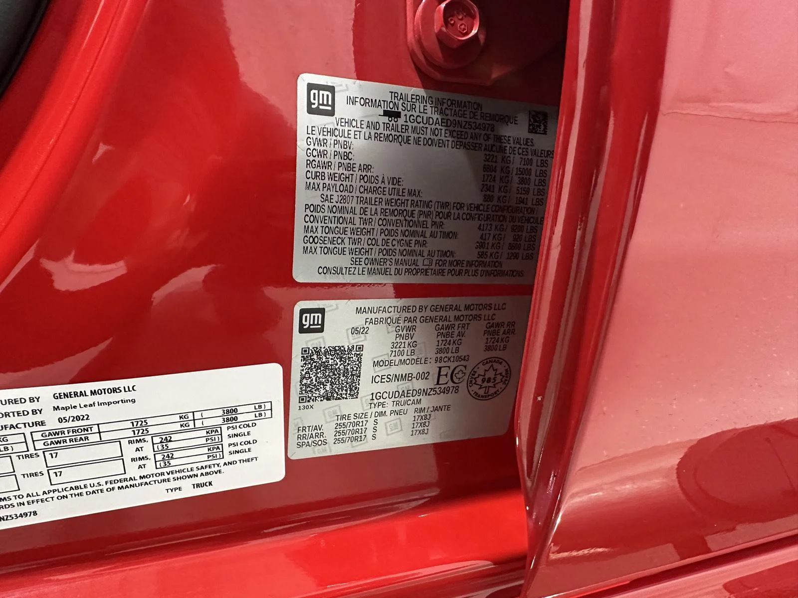 Used 2022 Red Hot Chevrolet Work Truck image 32