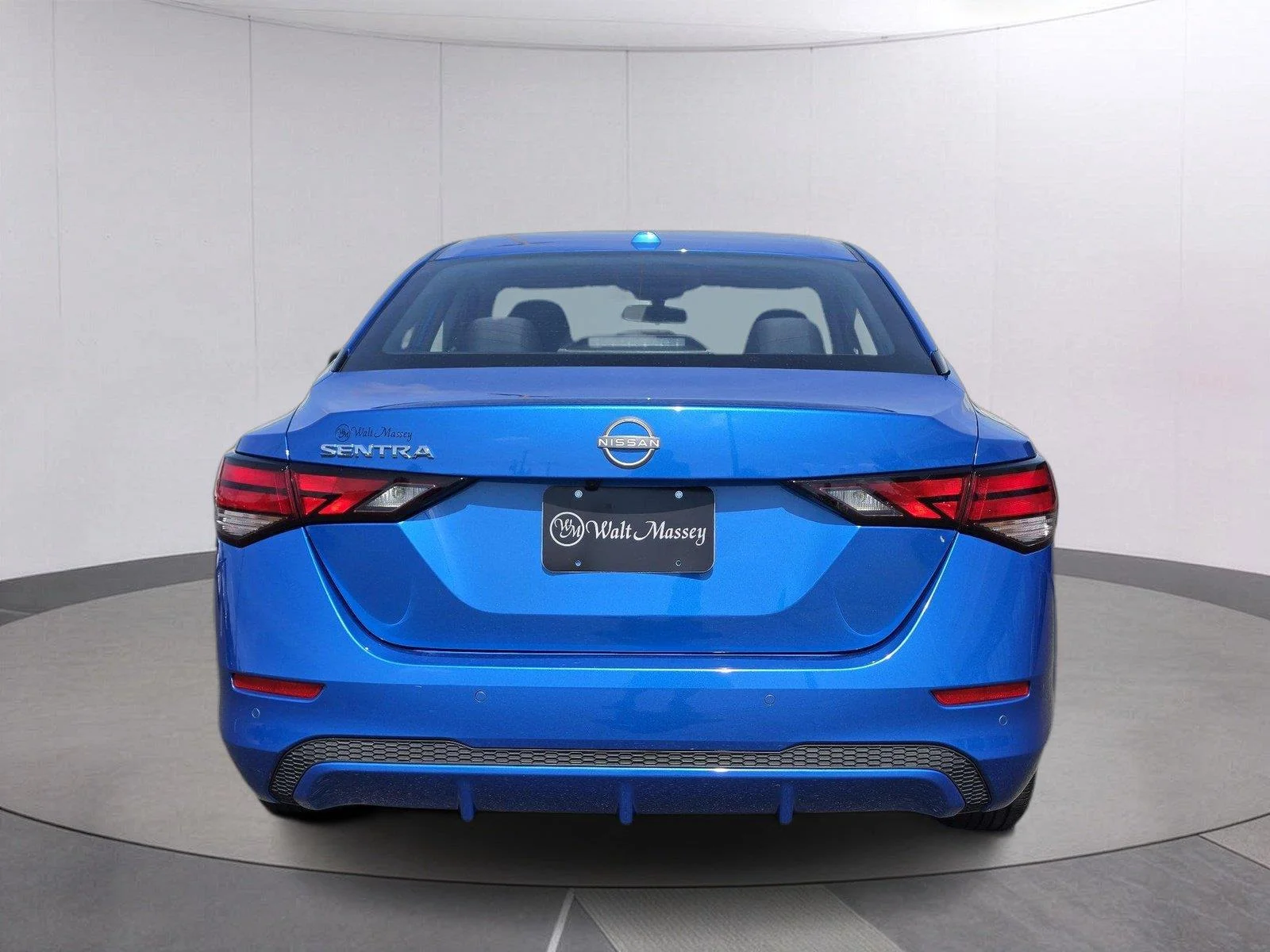 Used 2025 Electric Blue Metallic Nissan SV image 4