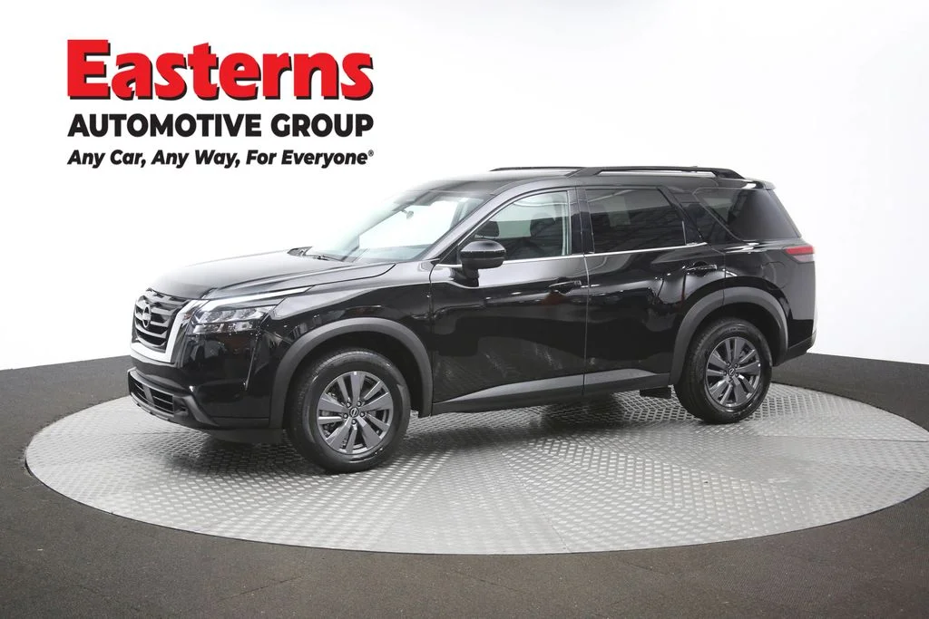 Used 2025 Black Nissan SV image 59