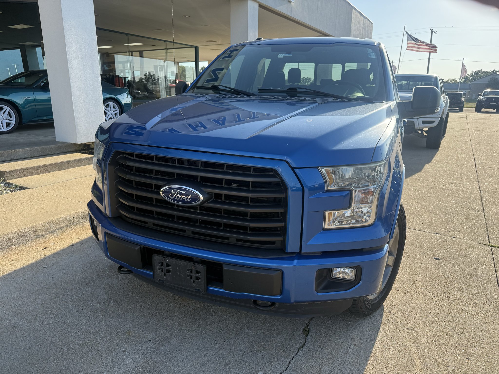 Used 2015 Blue Flame Metallic Ford XLT image 3