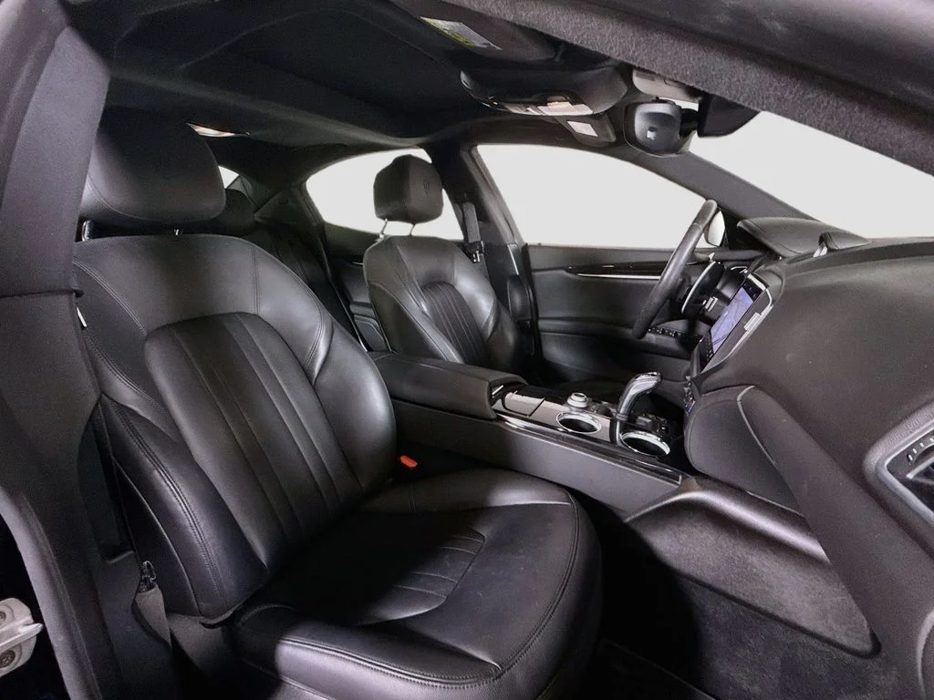 Used 2023 Blu Nobile Tri-Coat Maserati Modena image 16