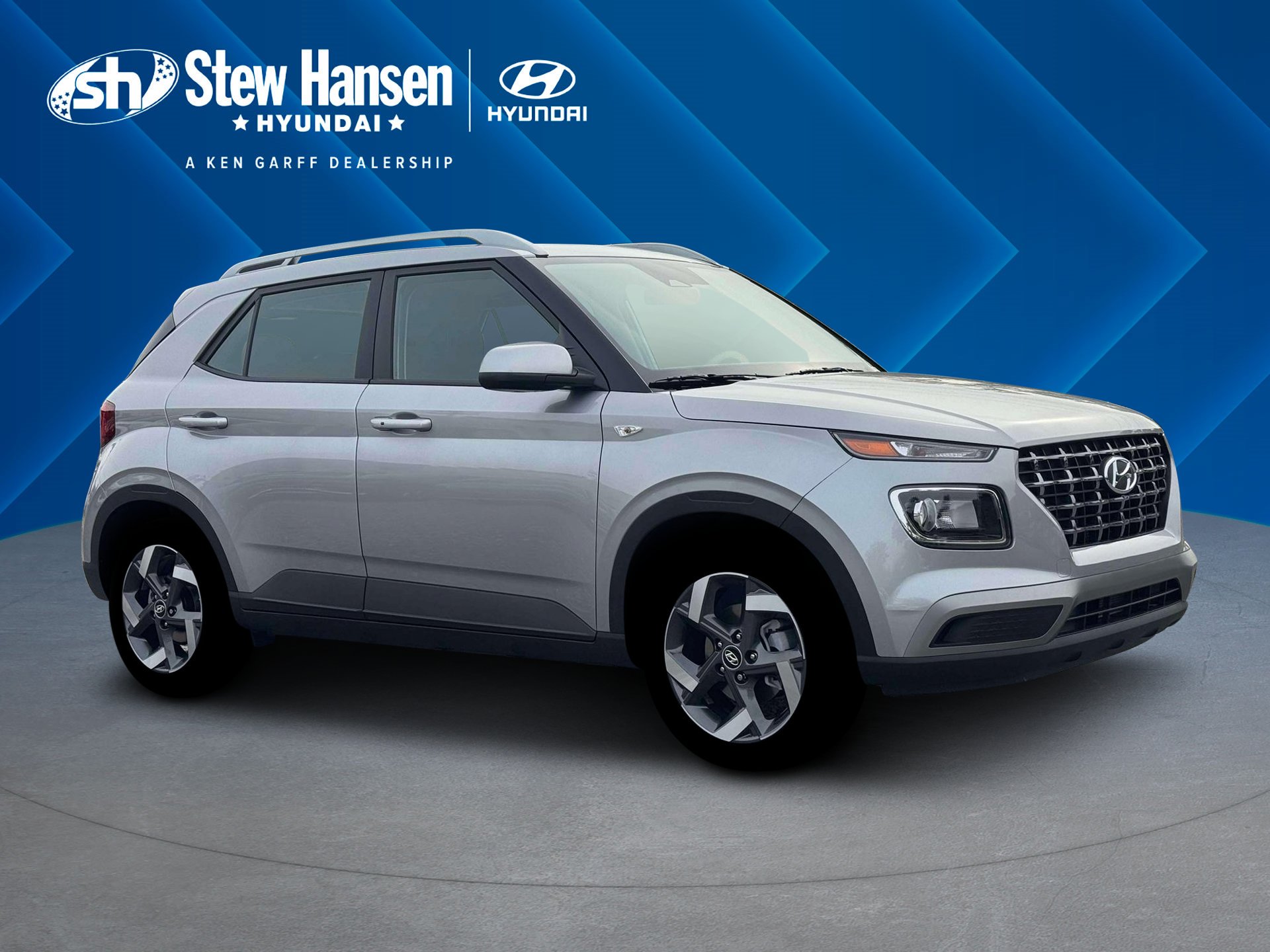 New 2026 Shimmering Silver Hyundai SEL image 10