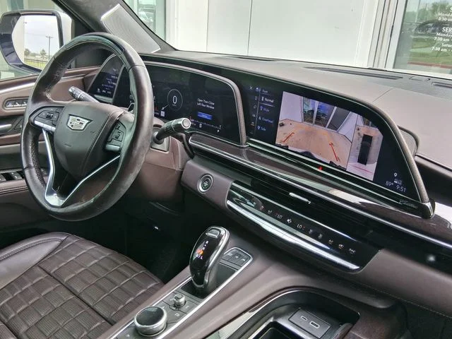 Used 2022 White Cadillac Sport Platinum image 14