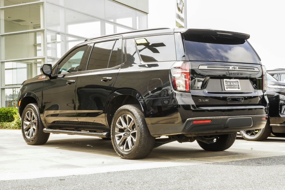 Used 2021 Black Chevrolet Z71 image 10