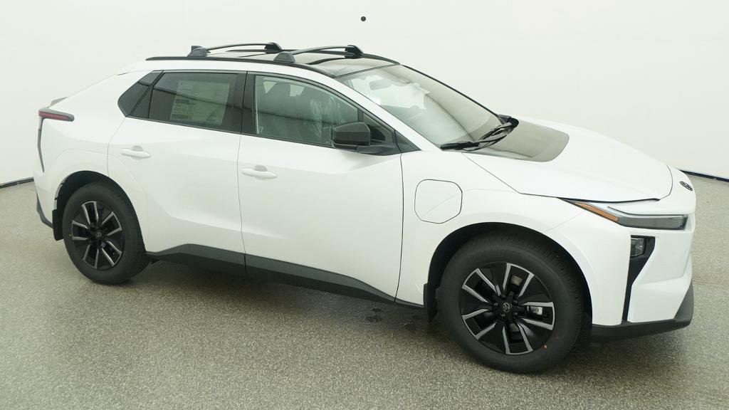 New 2026 Wind Chill Pearl Toyota XLE image 44