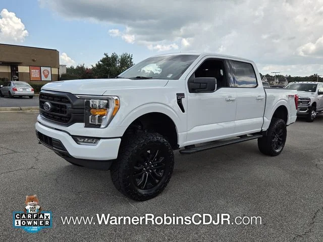 Used 2023 White Ford XLT image 3