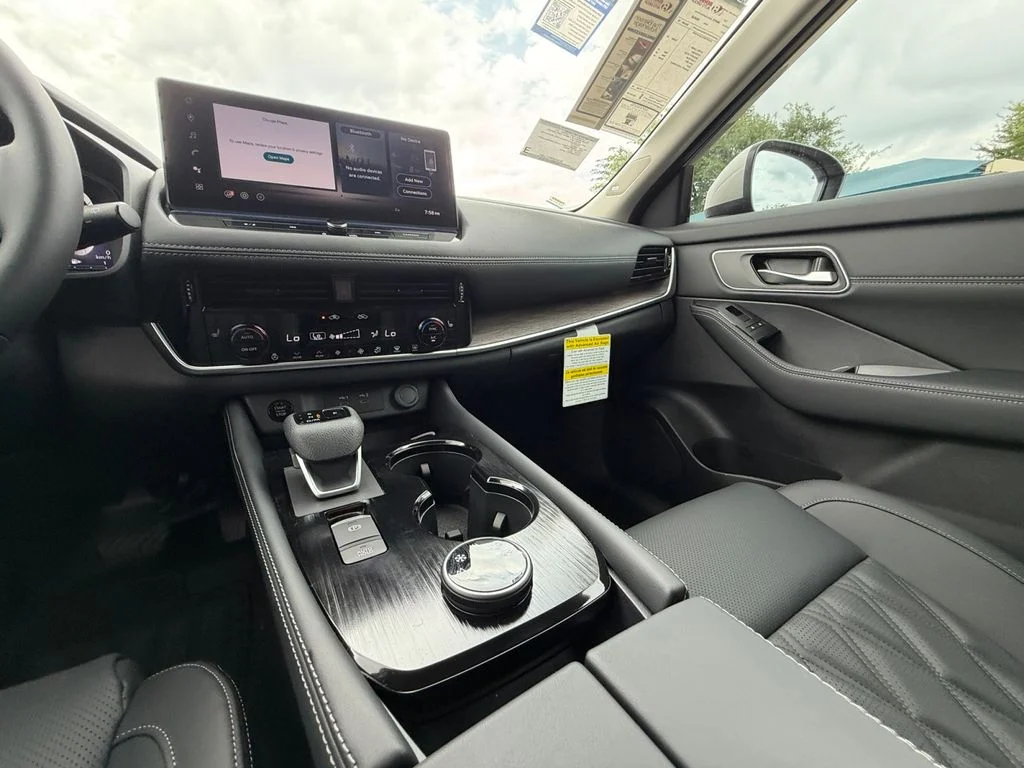 New 2026 Gold Nissan Platinum image 15