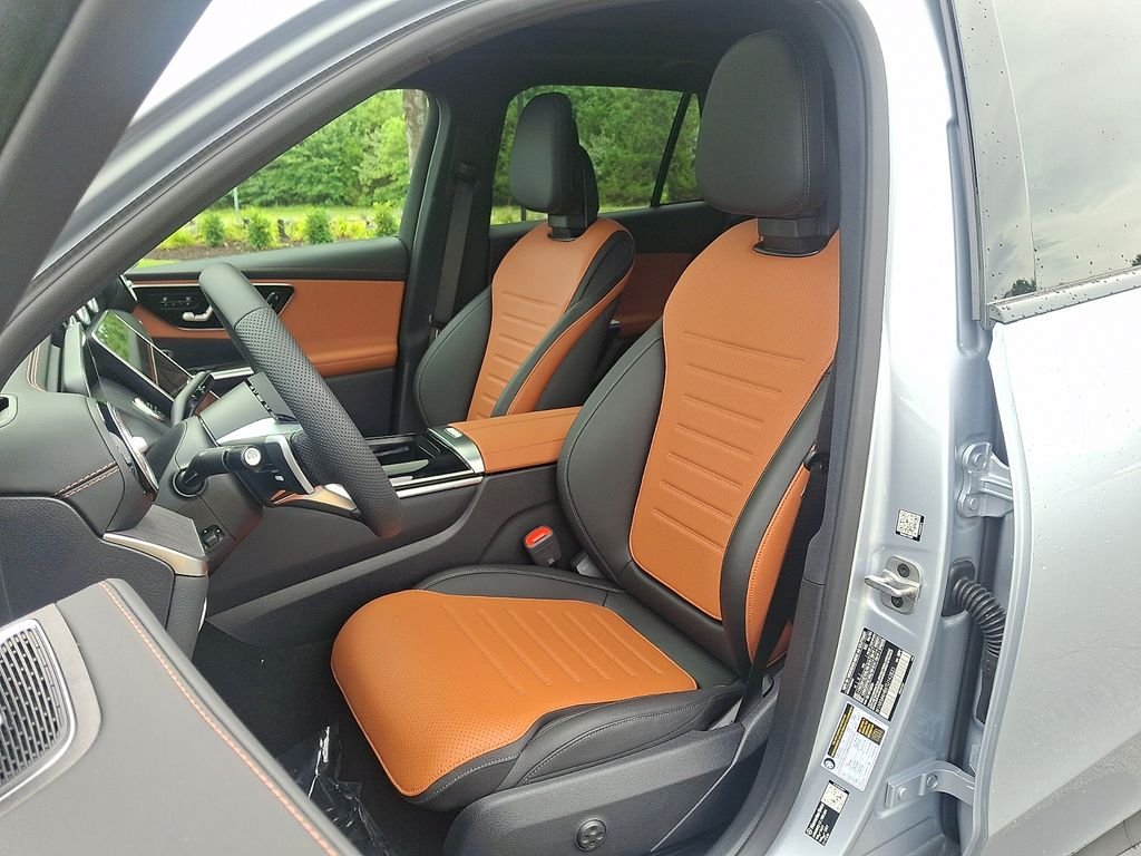 New 2026 Cirrus Silver Metallic Mercedes-Benz GLC 300 image 10