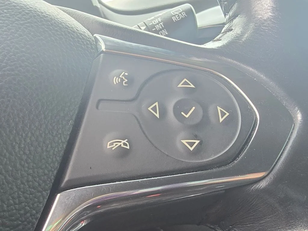 Used 2019 Red Chevrolet LT image 30