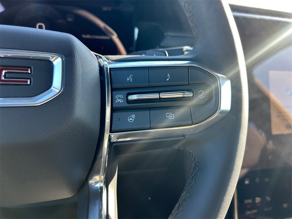 2026 GMC ACADIA - Image 20