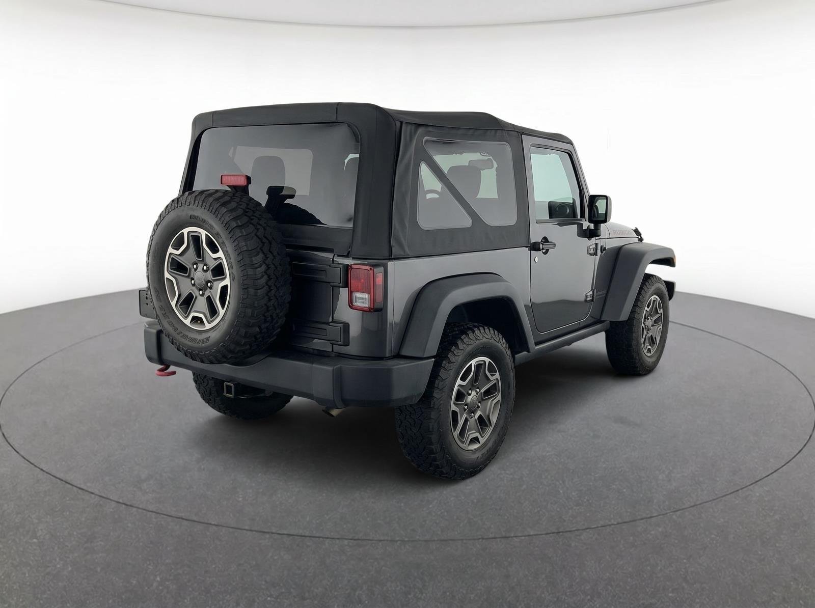 Used 2016 Rhino Clearcoat Jeep Rubicon Hard Rock image 3