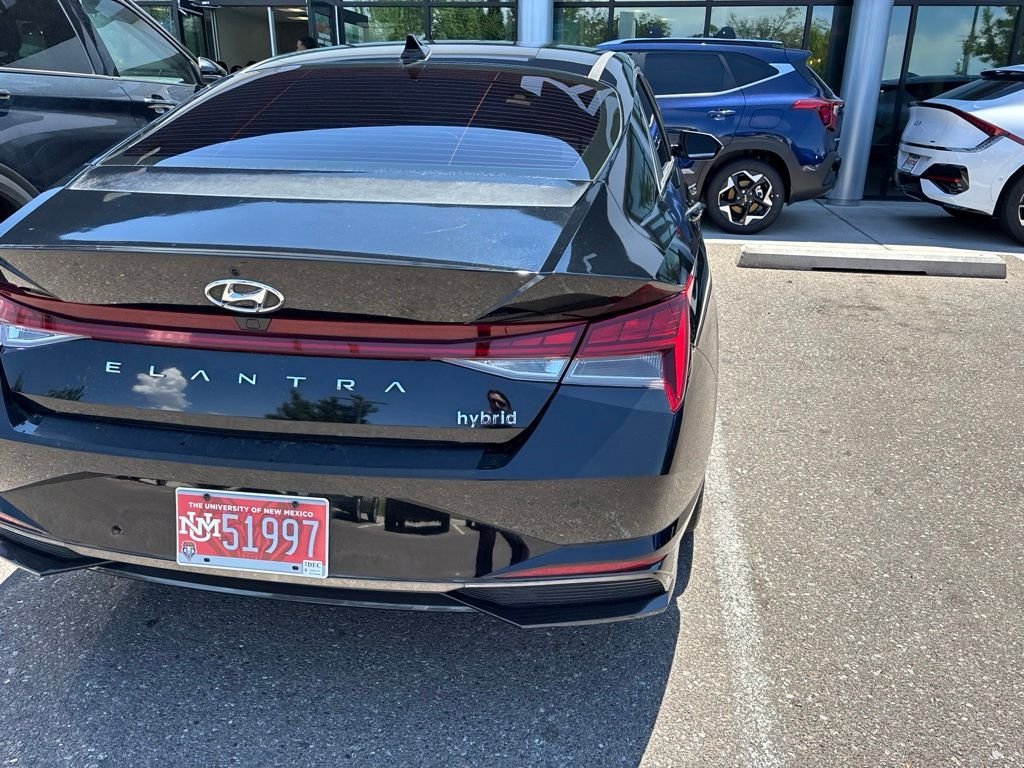 Used 2023 Black Hyundai Limited image 19
