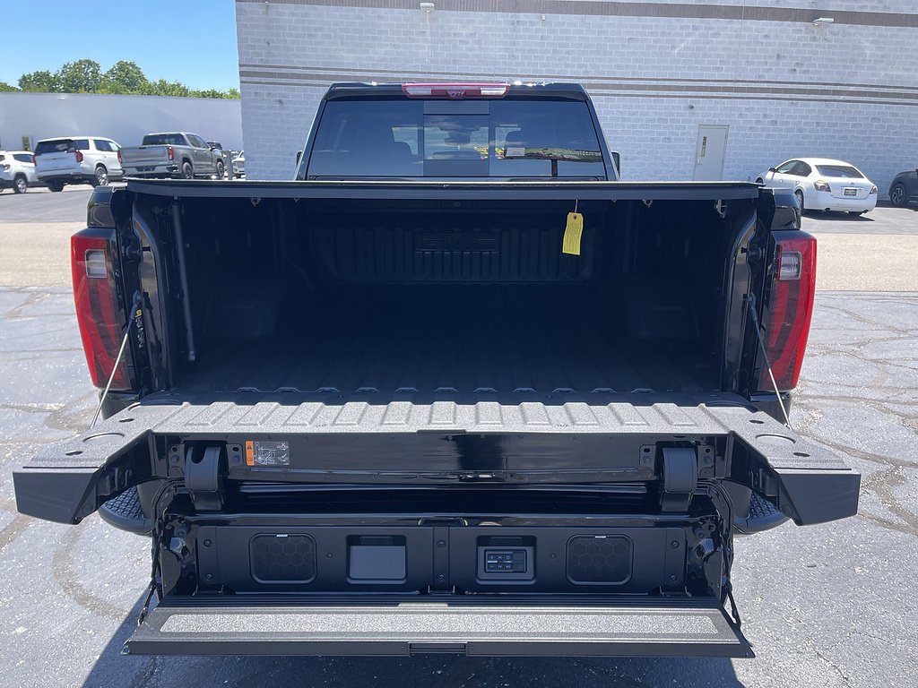 2025 GMC Sierra 2500HD Denali Ultimate - Photo 9
