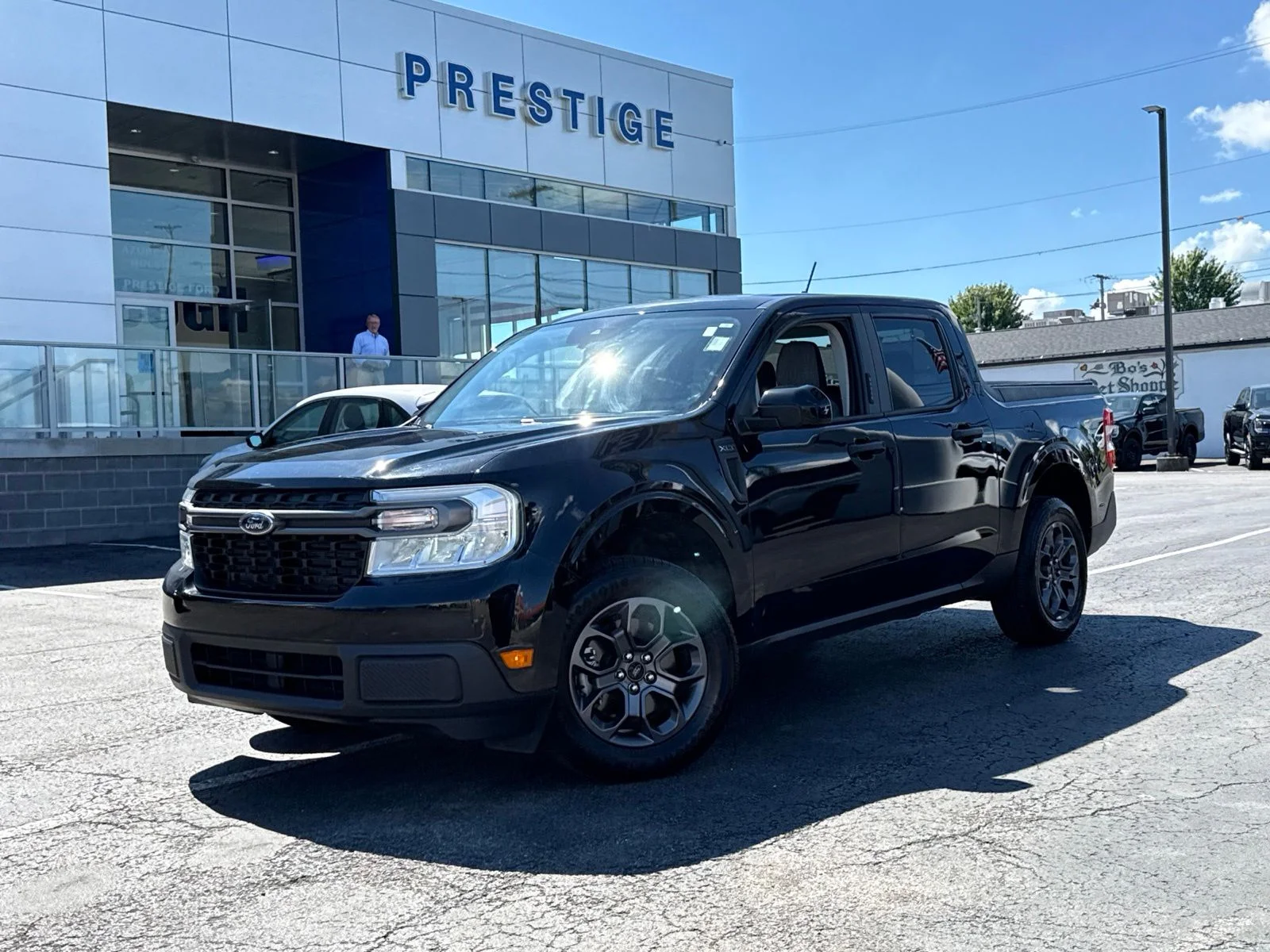 Used 2022 Black Ford XLT image 16