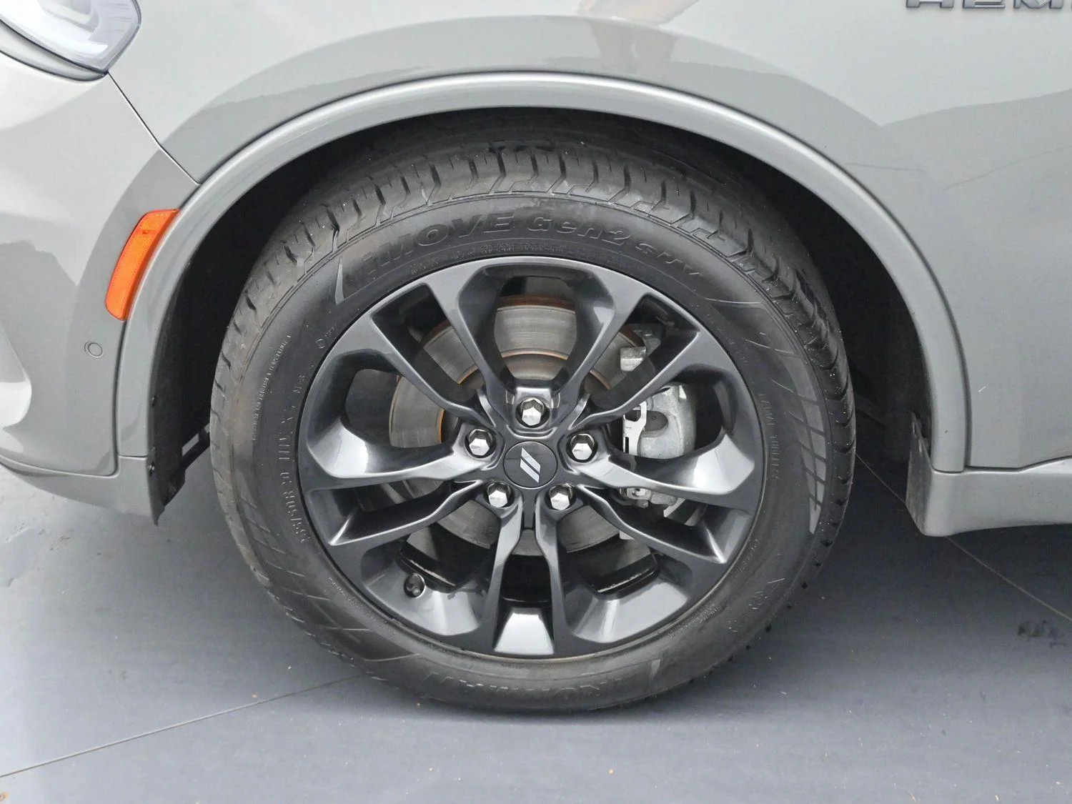 Used 2022 Destroyer Gray Clearcoat Dodge Orange Sport image 32