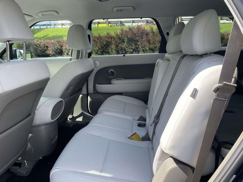 New 2027  Hyundai SEL AWD image 12