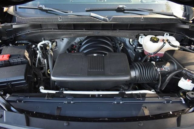 2022 Chevrolet Suburban LS - Photo 21