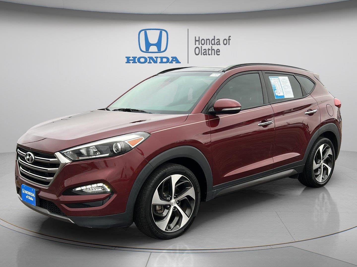 Used 2016 Ruby Wine Hyundai Limited image 7