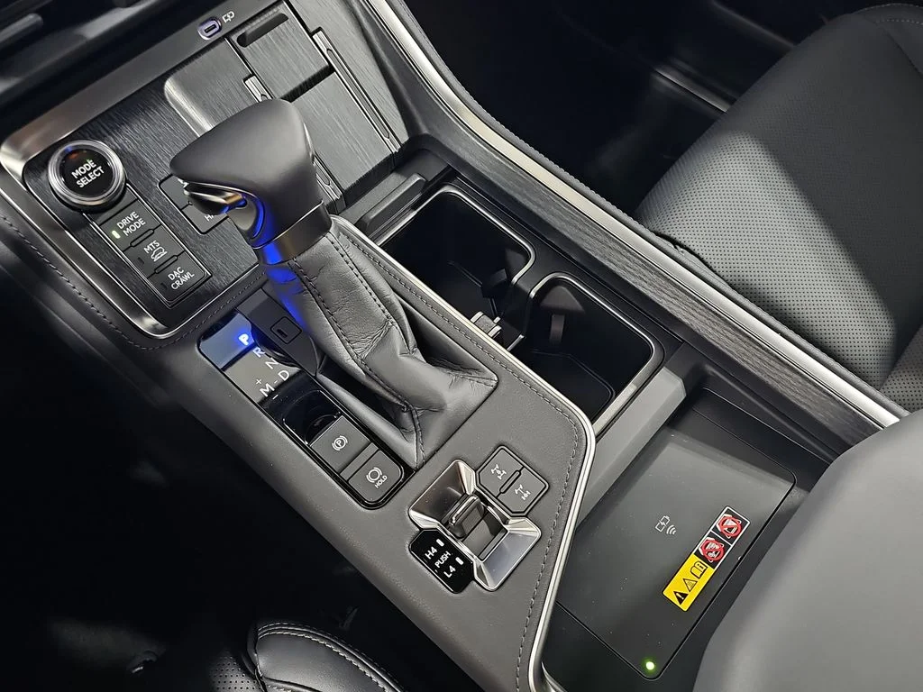 New 2026 Earth and Black Onyx Lexus OVERTRAIL PLUS image 22