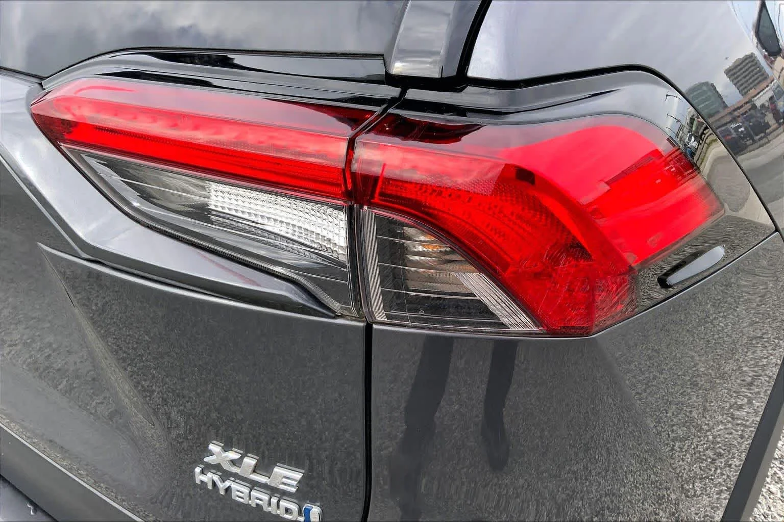Used 2021 Magnetic Gray Metallic Toyota Hybrid XLE image 30