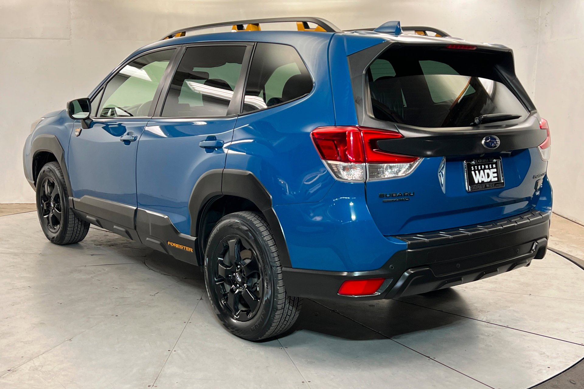 Used 2022 Geyser Blue Subaru Wilderness image 3