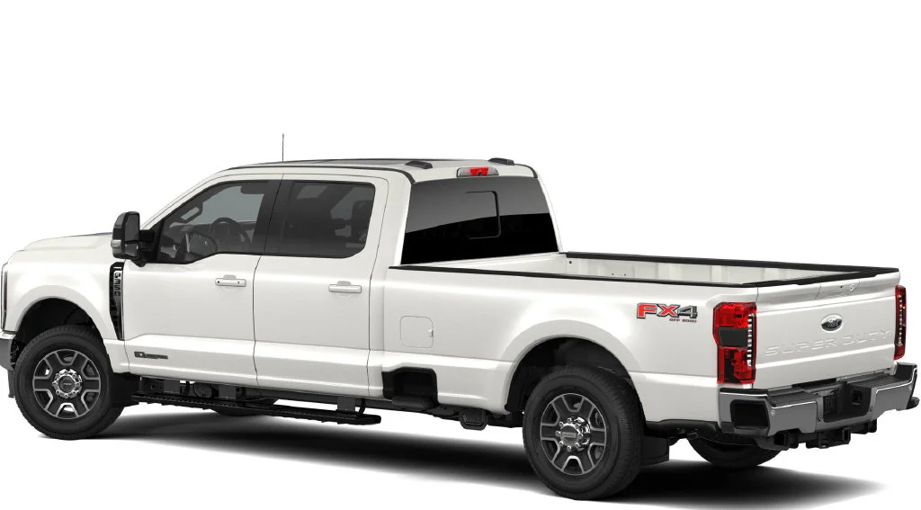New 2026 Star White Metallic Tri-Coat Ford Lariat image 2