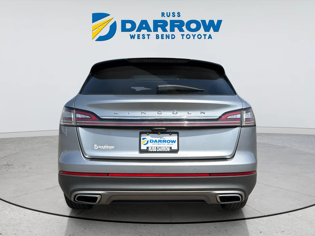 Used 2022 Silver Lincoln Reserve image 4