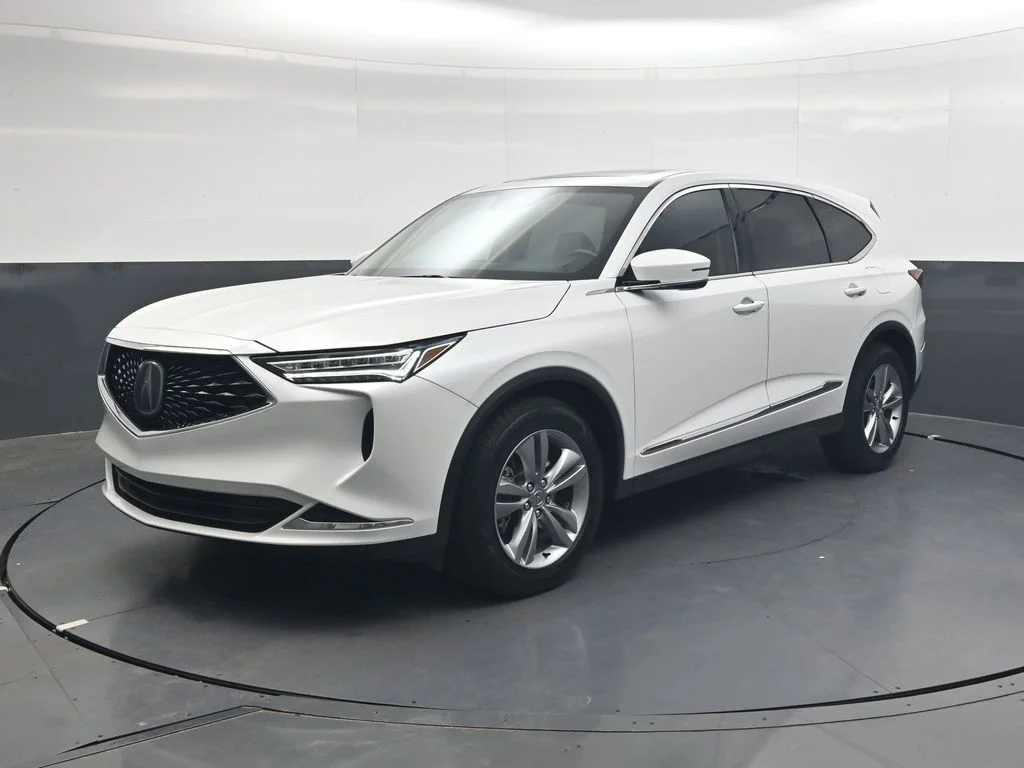 Used 2024 Platinum White Pearl Acura 3.5L image 8