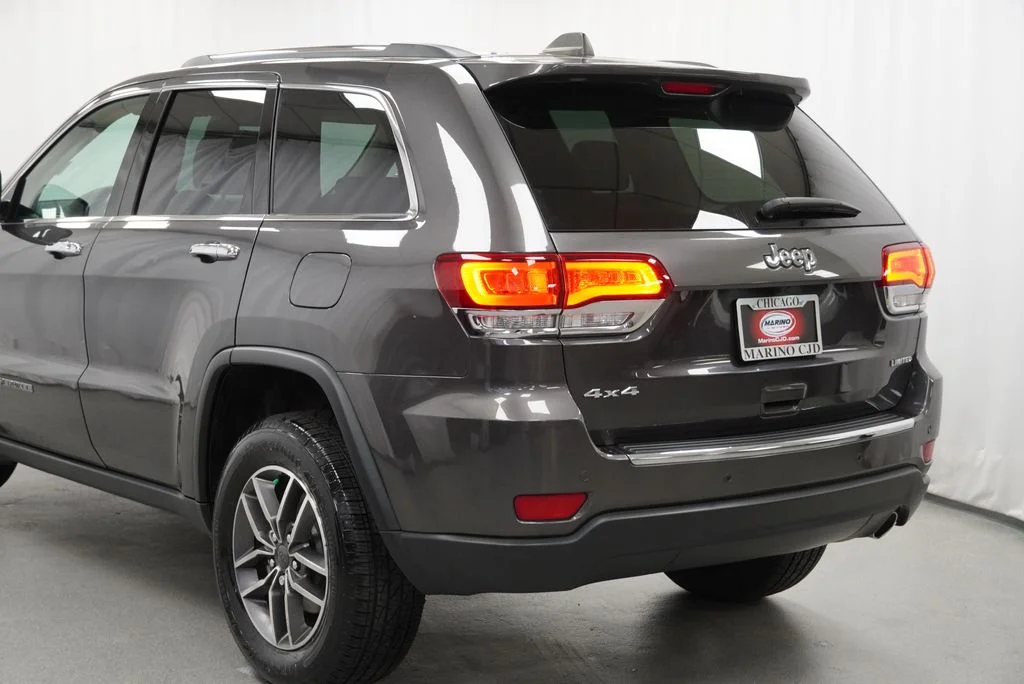 Used 2021 Gray Jeep Limited image 15