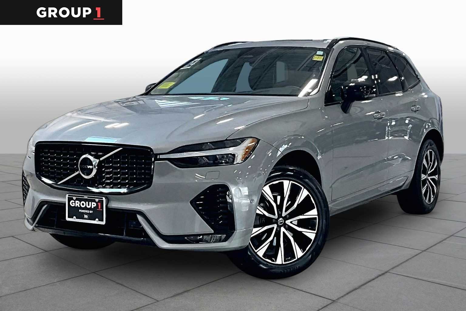 2024 Volvo XC60 Plus Dark Theme