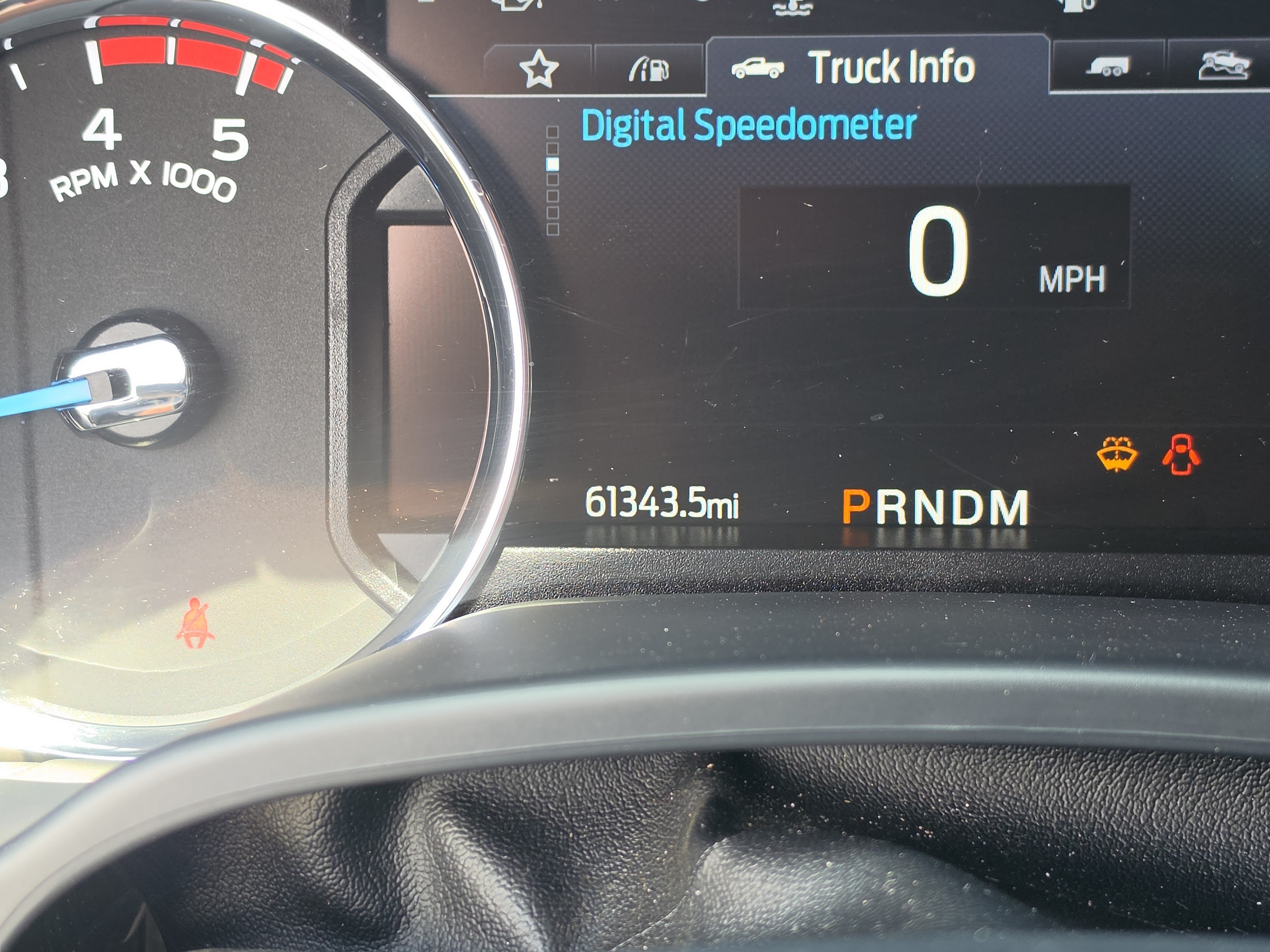 Used 2022 Black Metallic Ford LARIAT image 41