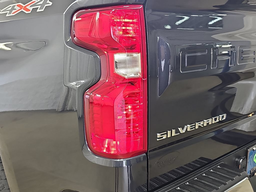 Certified Used 2024 Dark Ash Metallic Chevrolet LT (2FL) image 39