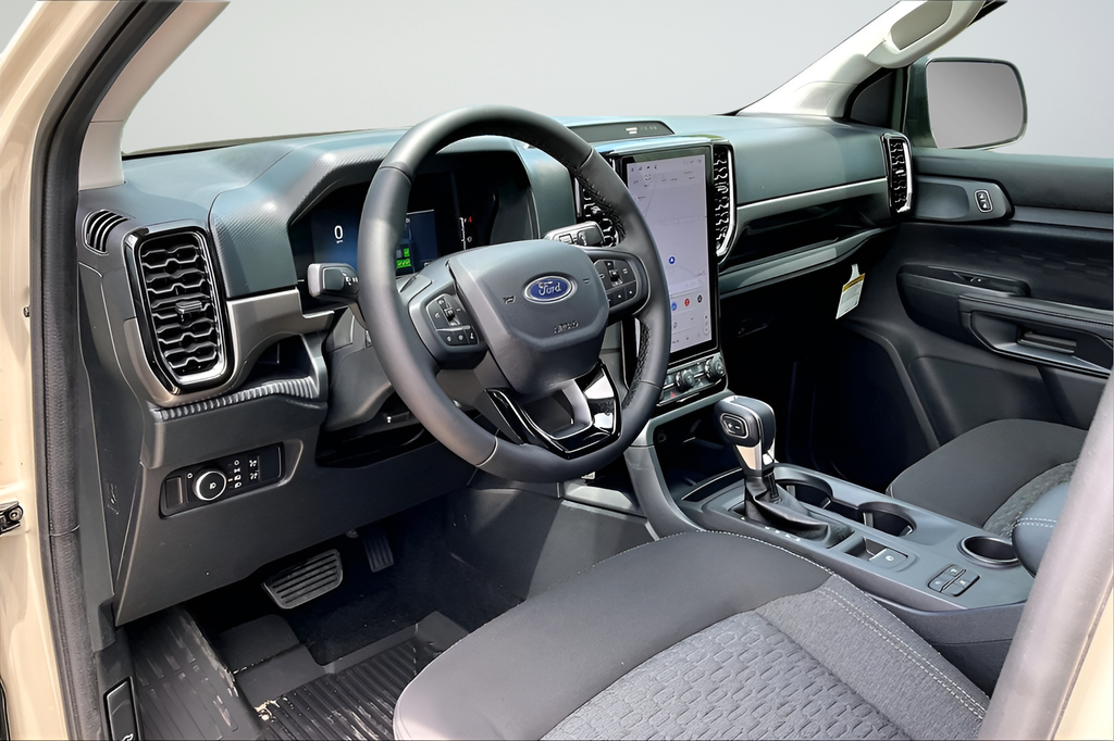 New 2026 Desert Sand Ford XLT image 7